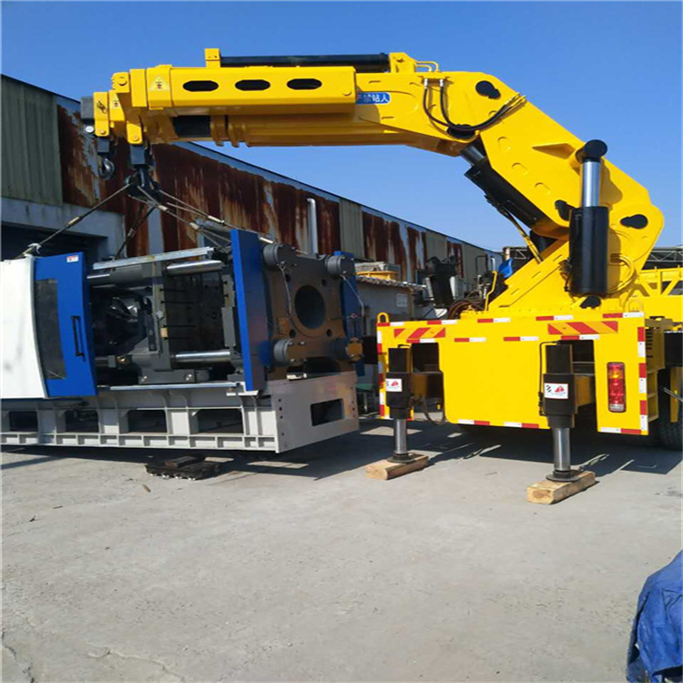 三乡镇大吊车租赁电话