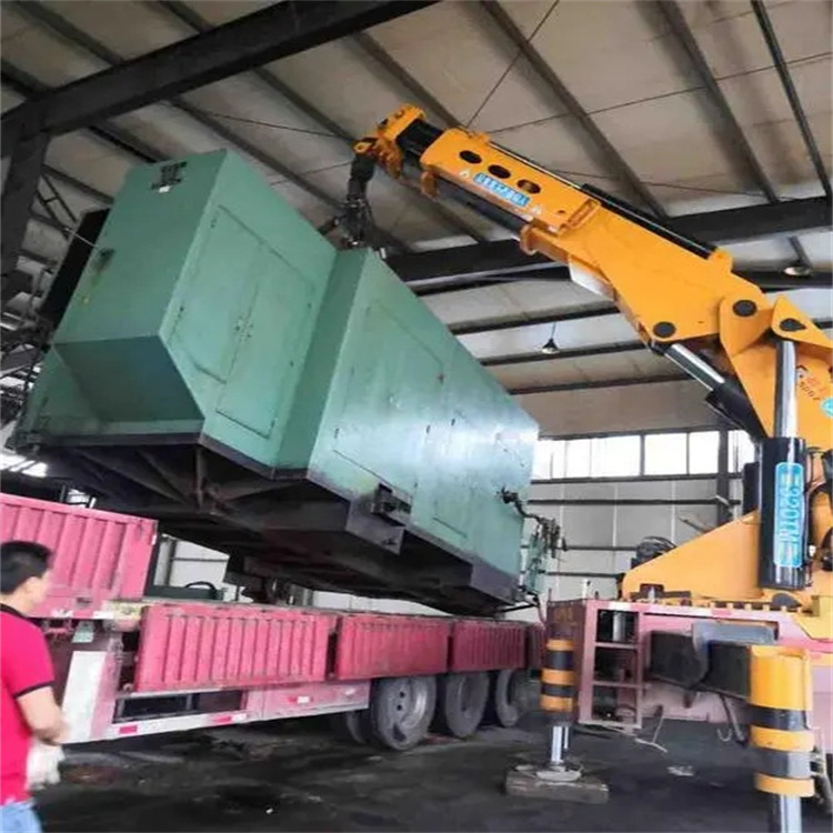 三乡镇吊集装箱的吊车电话